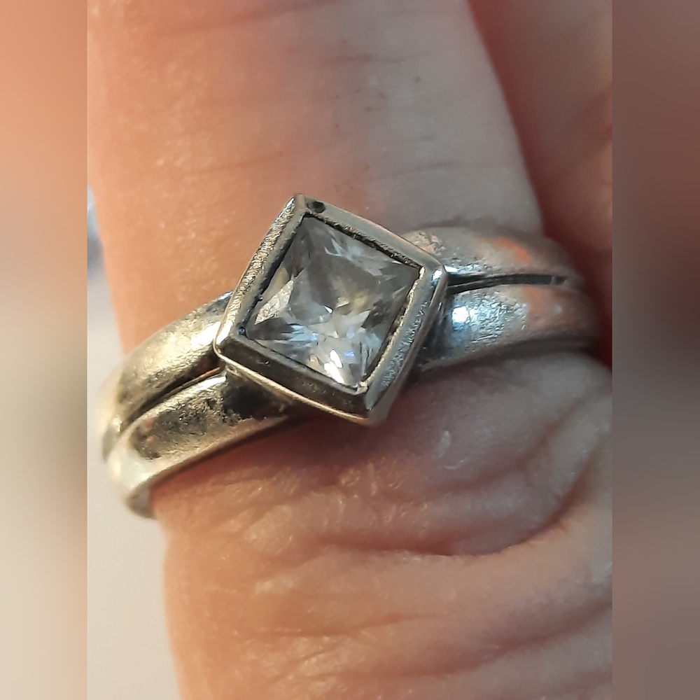 2 Sterling Silver Rings - Picture 10 of 12